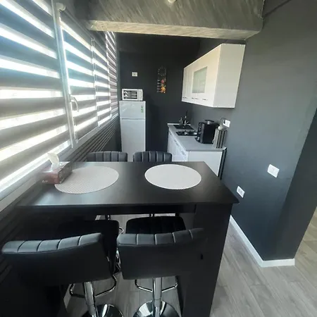 Mamaia Nord Апартаменты *